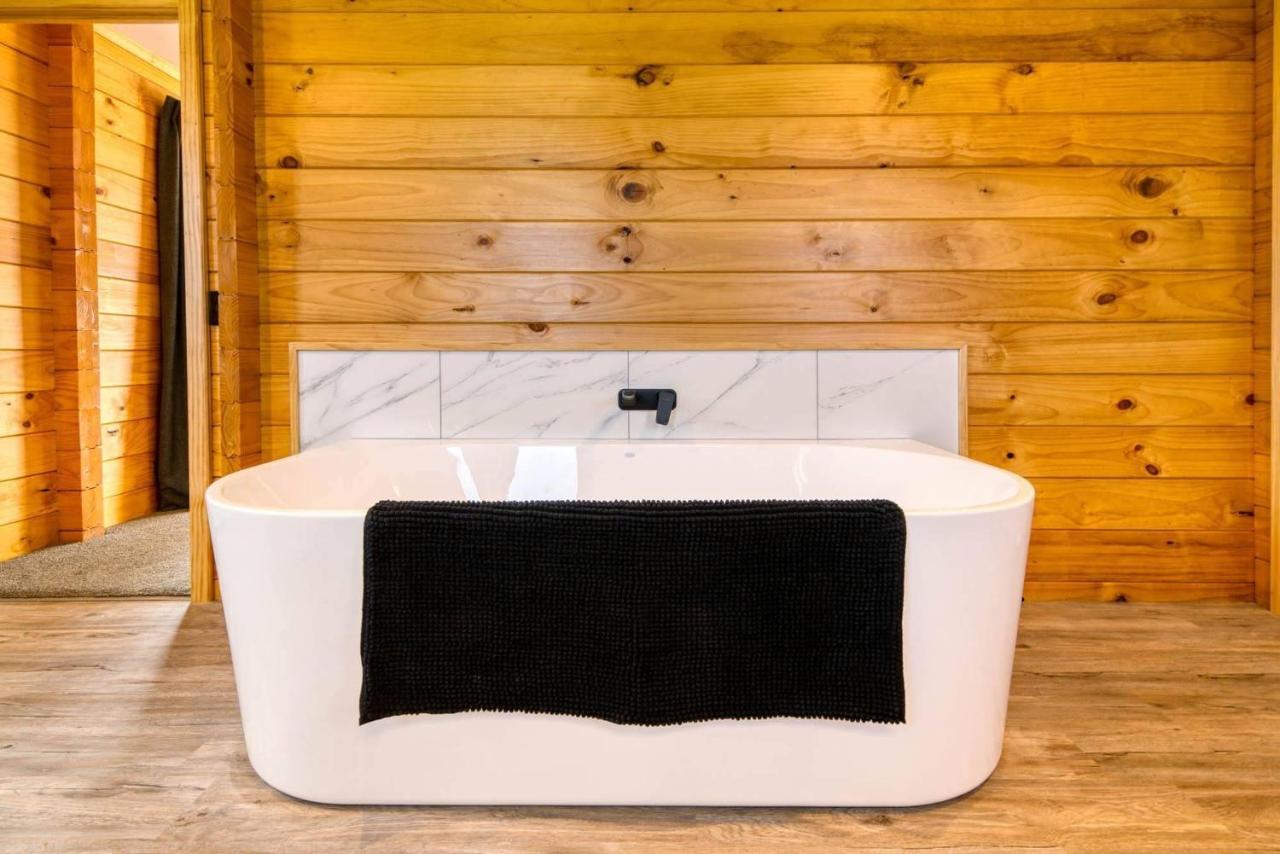 Deerbrooke Kaikoura Chalets - Chalet 1 Ngoại thất bức ảnh